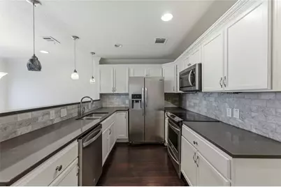 1909 Crooked Lane, Austin, TX 78741 - Photo 2