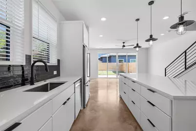 914 Taulbee Lane #A, Austin, TX 78757 - Photo 4