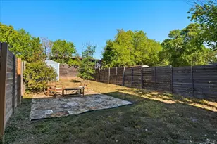 6902 Bennett Ave, Austin, TX 78752 - Photo 26