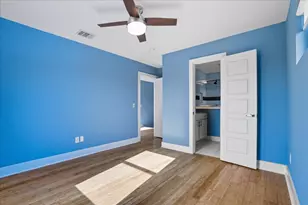 6902 Bennett Ave, Austin, TX 78752 - Photo 6