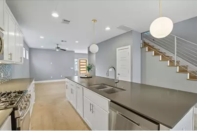 6902 Bennett Avenue #B, Austin, TX 78752 - Photo 12