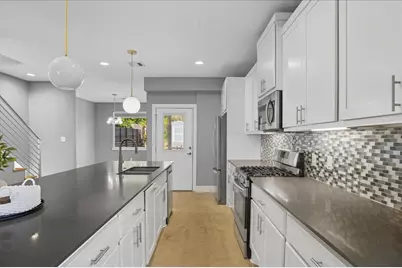 6902 Bennett Avenue #B, Austin, TX 78752 - Photo 10