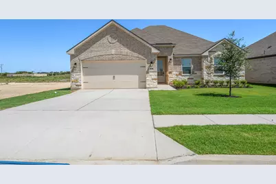 513 W Luna Blue Lane, Jarrell, TX 76537 - Photo 1