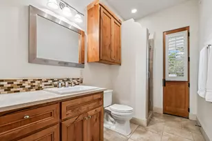 17701 Navigation Ln, Jonestown, TX 78645 - Photo 12