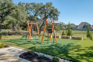 128 Three Oaks Ln, Georgetown, TX 78628 - Photo 34