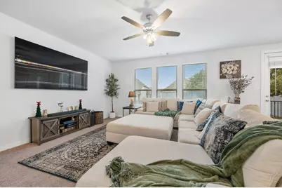 128 Three Oaks Lane, Georgetown, TX 78628 - Photo 8