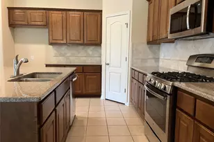 2644 Hilltop Divide Ln, Leander, TX 78641 - Photo 20