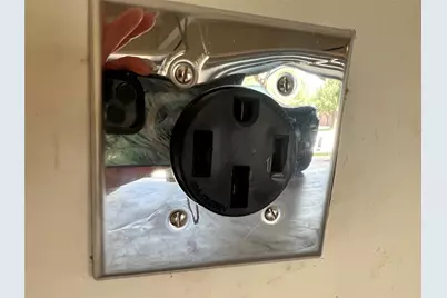 2644 Hilltop Divide Lane, Leander, TX 78641 - Photo 34