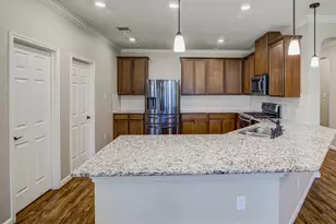 104 Kyndals Meadow Cove, Georgetown, TX 78628 - Photo 10