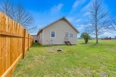 10001 Fm 1331, Taylor, TX 76574 - Photo 38