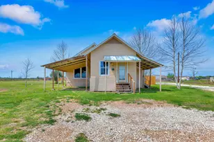 10001 Fm 1331, Taylor, TX 76574 - Photo 2