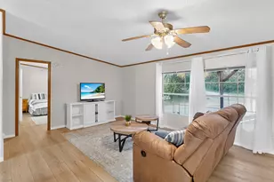 702 Live Oak Rd, Kingsland, TX 78639 - Photo 16