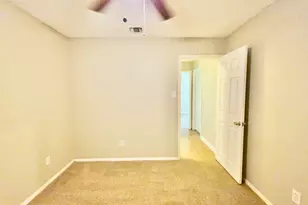 1310 Ray Berglund Blvd, Round Rock, TX 78664 - Photo 22