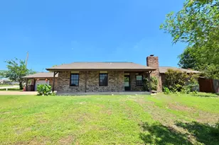1310 Ray Berglund Blvd, Round Rock, TX 78664 - Photo 1