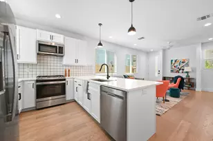 5413 Blue Bird Ln, Austin, TX 78745 - Photo 10