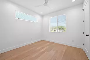 5413 Blue Bird Ln, Austin, TX 78745 - Photo 18