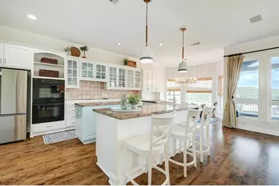 17902 Crystal Cove, Jonestown, TX 78645 - Photo 10