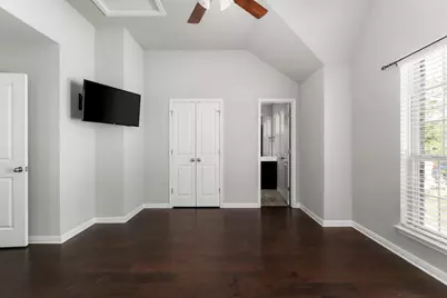 105 W Highfield Street, Hutto, TX 78634 - Photo 30