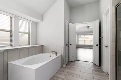 105 W Highfield Street, Hutto, TX 78634 - Photo 24