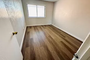 7265 S Coronado Circle, Austin, TX 78752 - Photo 24
