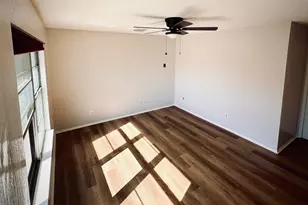 7265 S Coronado Circle, Austin, TX 78752 - Photo 12