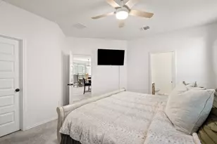 218 Summit Dr, Lockhart, TX 78644 - Photo 22