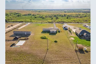 2877 County Road 463 Road, Elgin, TX 78621 - Photo 28