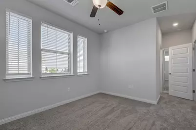 7800 Moody Bend, Austin, TX 78744 - Photo 16