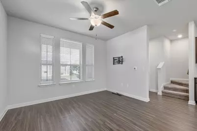 7800 Moody Bend, Austin, TX 78744 - Photo 6
