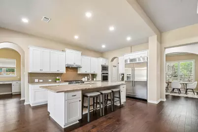 7420 Turnback Ledge Trail, Lago Vista, TX 78645 - Photo 14