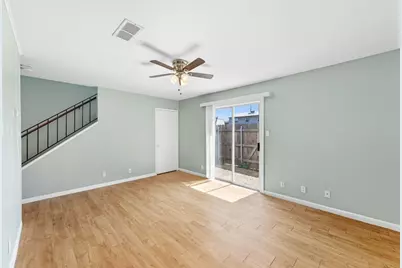 2206 Mission Hill Circle 101-#104, Austin, TX 78741 - Photo 8