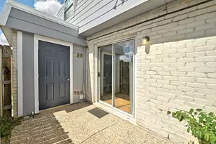 2206 Mission Hill Circle, Austin, TX 78741 - Photo 24