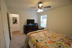 13706 Mussel Run, Elgin, TX 78621 - Photo 14