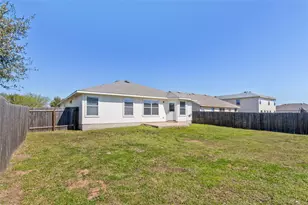 219 Almquist St, Hutto, TX 78634 - Photo 28