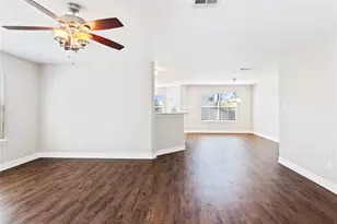 219 Almquist St, Hutto, TX 78634 - Photo 6