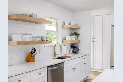 605 E Covington Drive, Austin, TX 78753 - Photo 2