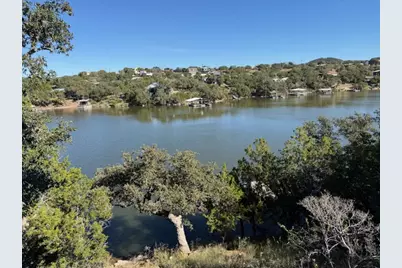 108 Kings Plaza, Burnet, TX 78611 - Photo 10