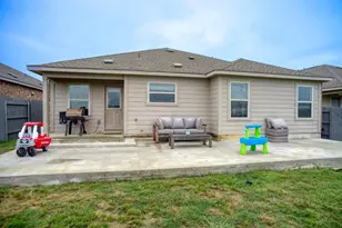 121 George Kimble Cv, Bastrop, TX 78602 - Photo 34