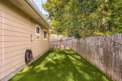 9725 Meadowheath Drive, Austin, TX 78729 - Photo 26
