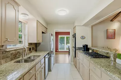 7612 Shoal Creek Boulevard, Austin, TX 78757 - Photo 14
