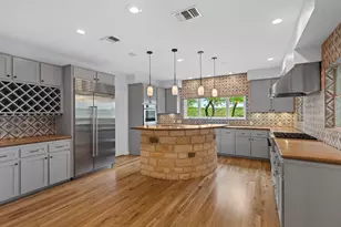 100 Rainbows End, Wimberley, TX 78676 - Photo 4