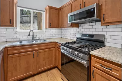 4507 Smooth Oak Drive, Austin, TX 78759 - Photo 18