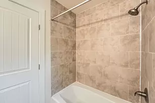 2929 E Martin Luther King Jr Blvd, Austin, TX 78702 - Photo 24