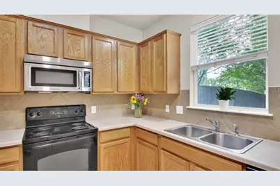 73 Verde Ranch Loop, Leander, TX 78641 - Photo 12