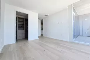 313 W 17th St, Austin, TX 78701 - Photo 2