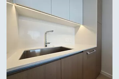 313 W 17th Street #1802, Austin, TX 78701 - Photo 10