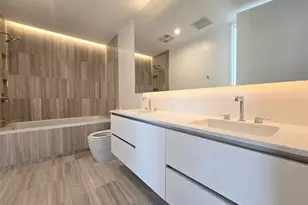 313 W 17th St, Austin, TX 78701 - Photo 6