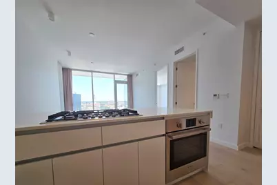 313 W 17th Street #1802, Austin, TX 78701 - Photo 12