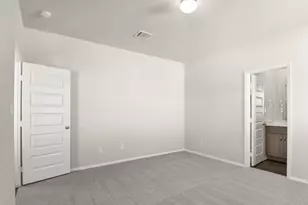 143 Daylily Dr, Elgin, TX 78621 - Photo 22