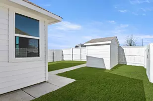 143 Daylily Dr, Elgin, TX 78621 - Photo 28